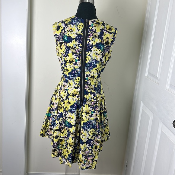 vintage Cottage Floral  Cute Drop Waist Dress Size 12 - Picture 4 of 11